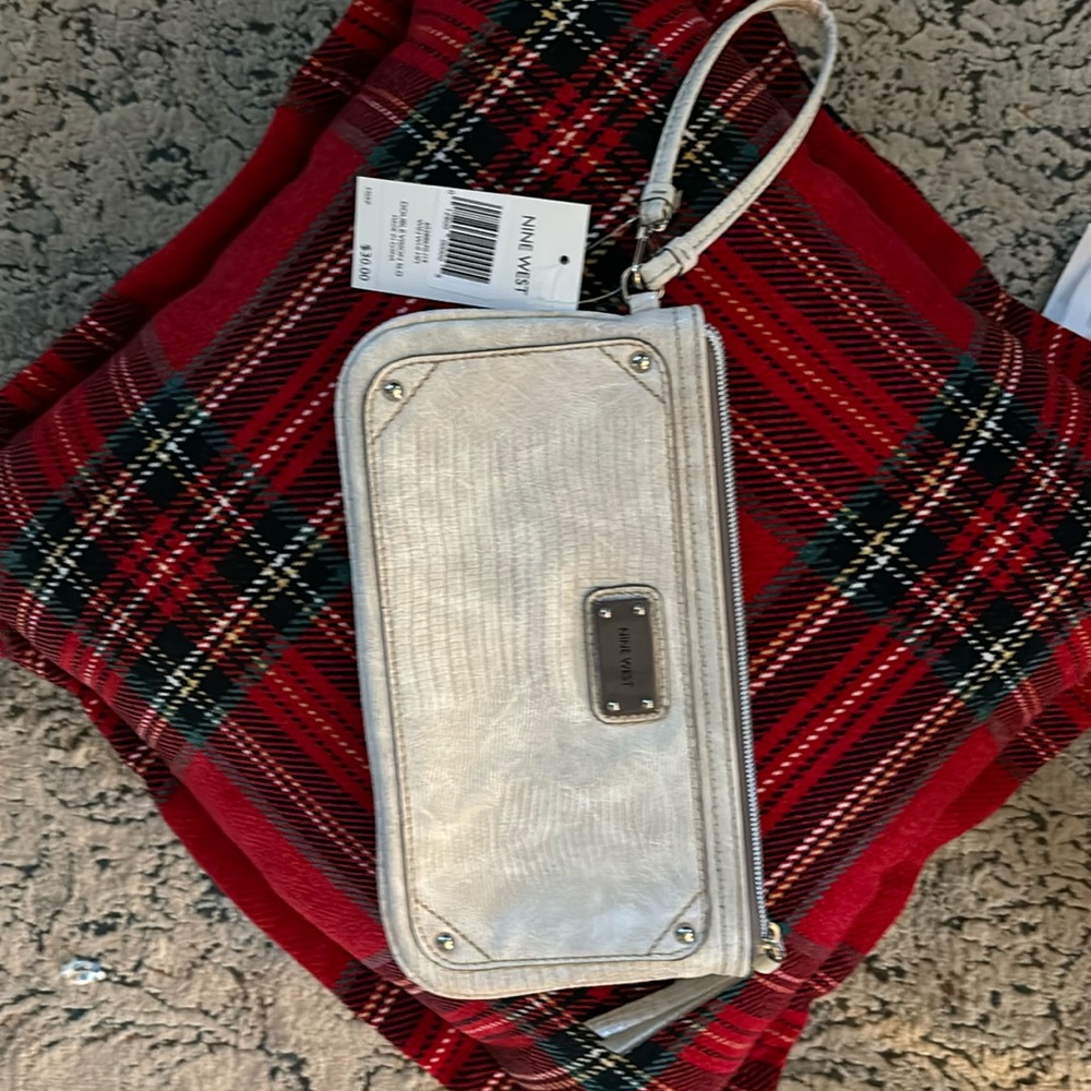 NWT Nine West Clutch
